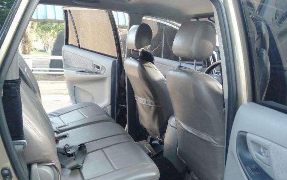 2010 Toyota Innova Sports Runner MT for sale-6