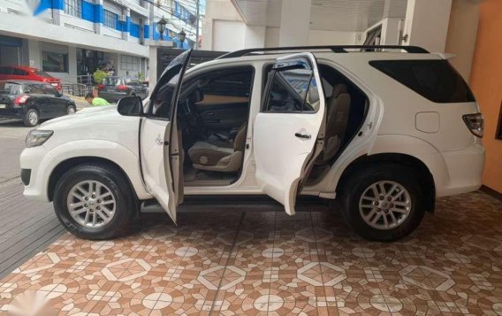 SELLING 2014 TOYOTA Fortuner G 4x2 Matic Diesel-3
