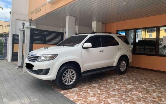 SELLING 2014 TOYOTA Fortuner G 4x2 Matic Diesel-1