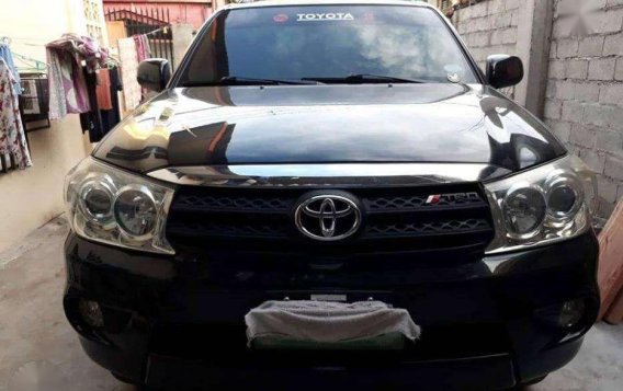 TOYOTA Fortuner G 2010 FOR SALE