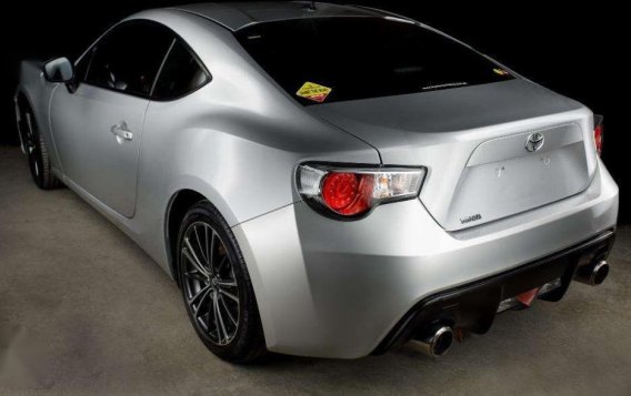 FOR SALE: Toyota 86 (2013 model)-4