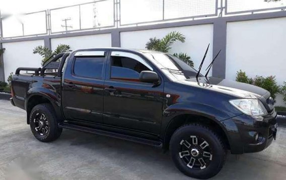 2011 Toyota Hilux G is now for Sale-9