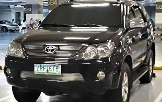 2009 Toyota Fortuner G AT for sale-1
