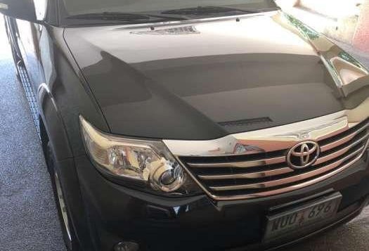 Toyota Fortuner model 2013 FOR SALE