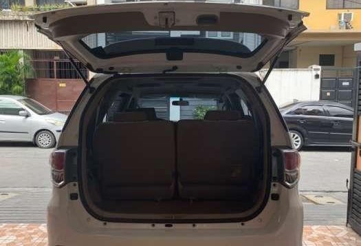 SELLING 2014 TOYOTA Fortuner G 4x2 Matic Diesel-5