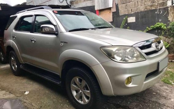 2006 Toyota Fortuner G Automatic GAS-7