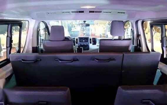 The all new Toyota Hiace commuter deluxe 2019-3