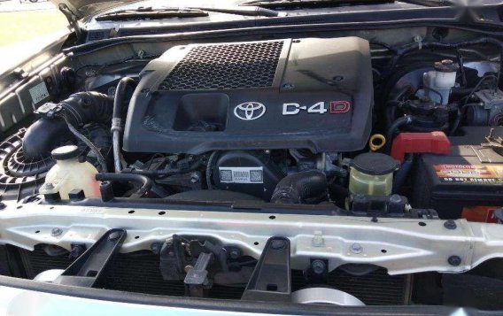 Toyota Fortuner G 2014 model 4x2 diesel Manual transmission-4