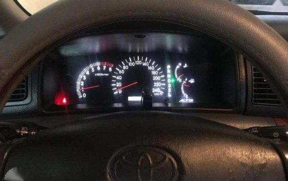 SELLING TOYOTA Corolla Altis 2004-8