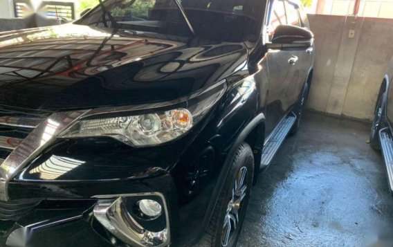 2018 TOYOTA Fortuner 24 G 4x2 Automatic Black