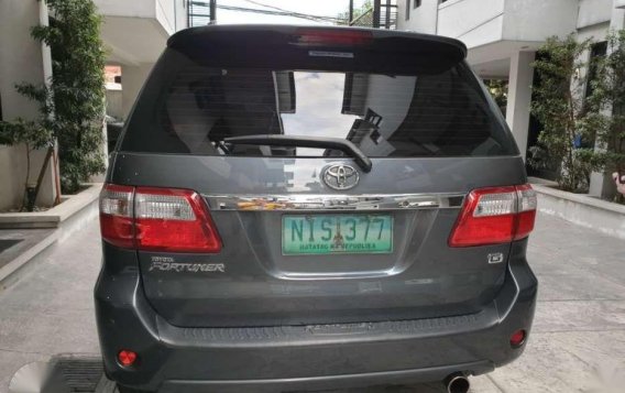 2011 Toyota Fortuner G gas FOR SALE-8