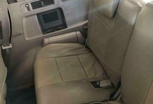 Toyota Fortuner V 2006 for sale -2