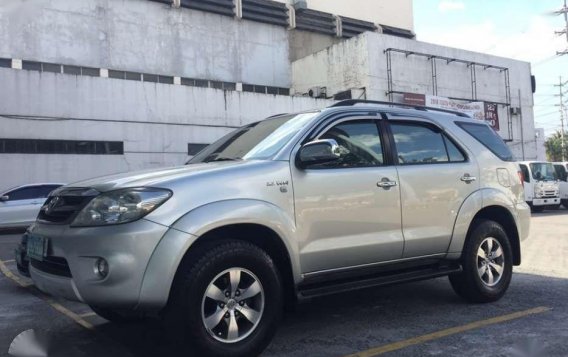 2006 Toyota Fortuner G 4x2 AT for sale-9