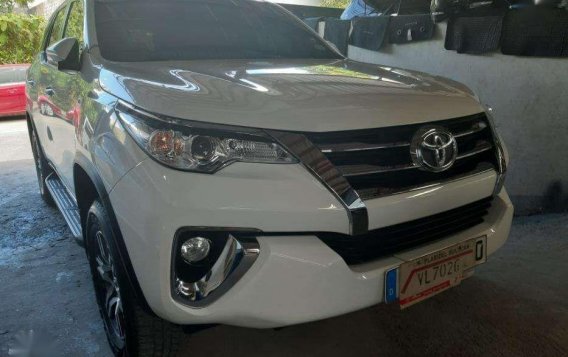 Selling Toyota Fortuner G 4x2 2017 Automatic