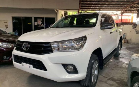 2016 TOYOTA Hilux 24 G 4x2 Manual White-1