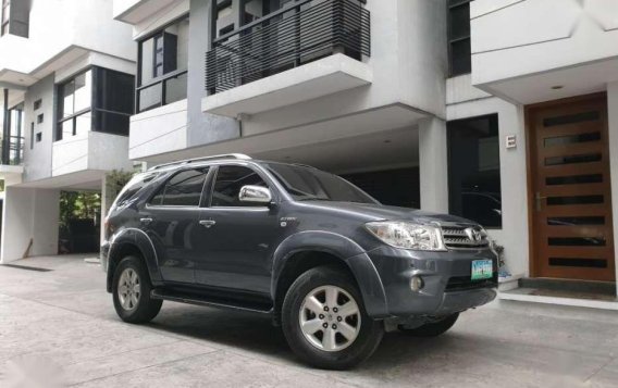 2011 Toyota Fortuner G gas FOR SALE-2