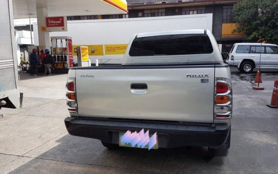 Toyota Hilux 2011 for sale-7