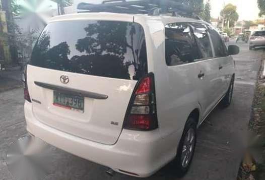Selling our 2013 Toyota Innova 2.5 E look Diesel