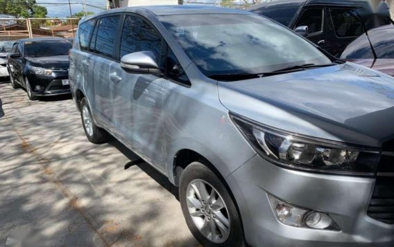 2017 TOYOTA Innova 28 E Automatic Silver-1