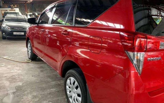 Toyota Innova J 2018 Red for sale