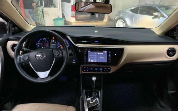 2017 Toyota Corolla Altis 1.6 V for sale-2