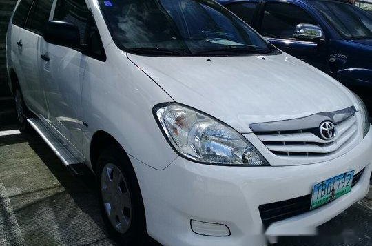 Toyota Innova 2012 for sale-8