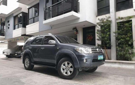 2011 Toyota Fortuner G for sale-6