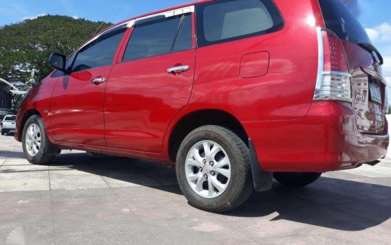 2011 Toyota Innova E (GAS-AT) RUSH-2