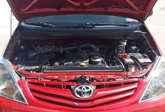 2011 Toyota Innova E (GAS-AT) RUSH-8