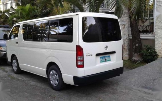 Toyota Hiace commuter 2013  FOR SALE-3