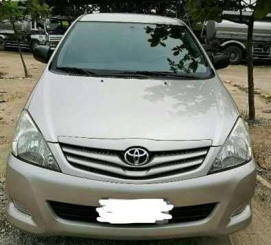 2011 Toyota Innova E FOR SALE-4