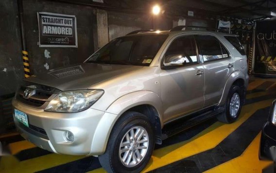 2007 Toyota Fortuner Powerful yet Economical Gas Engine-4