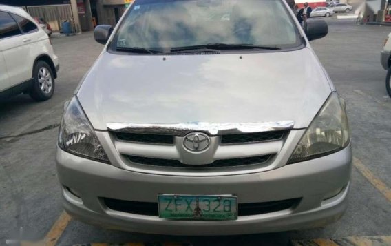 2006 Toyota Innova E diesel matic-6