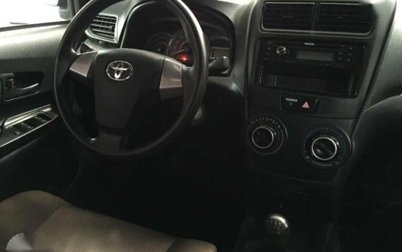 2016 Toyota Avanza J MT Dual VVTI 5 seaters-1