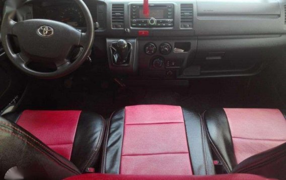 Toyota Hiace 2015 for sale-8
