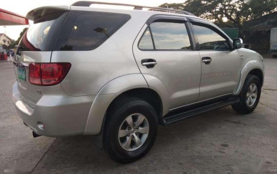 TOYOTA Fortuner G 2005mdl. automatic trans.-1