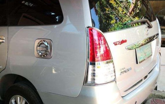 Toyota Innova 2009 for sale-3