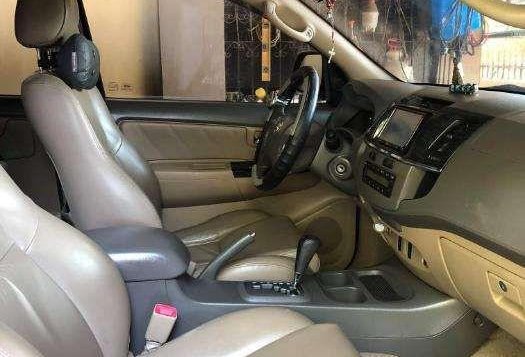 Toyota Fortuner 2012 G 4x2 Automatic Diesel-4
