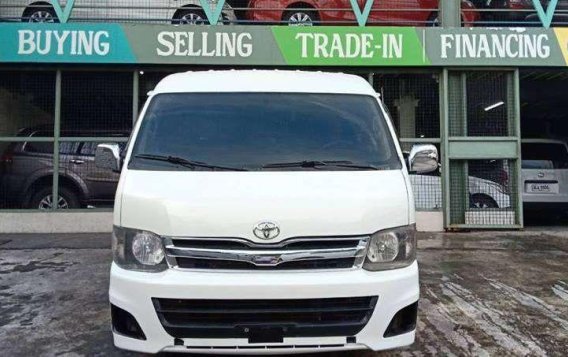 Toyota Hi-Ace Super Grandia 2011 for sale