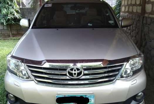 Toyota Fortuner G 2012 for sale-1