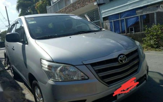 Toyota Innova 2.5 E 2014 model for sale