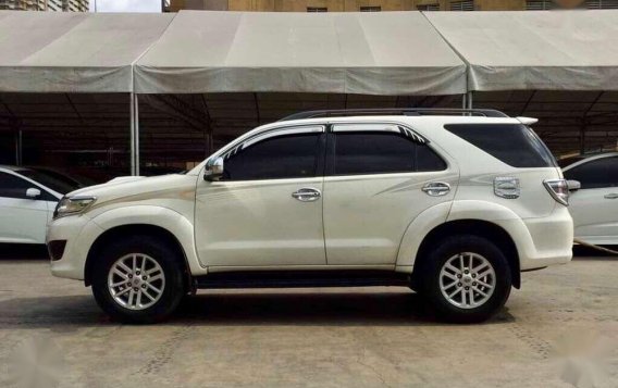 2013 Toyota Fortuner 4x2 A/T Diesel P888,000-1