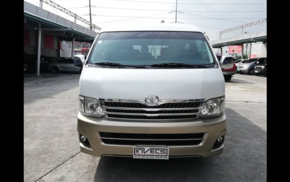 2011 Toyota Hiace Super Grandia AT for sale