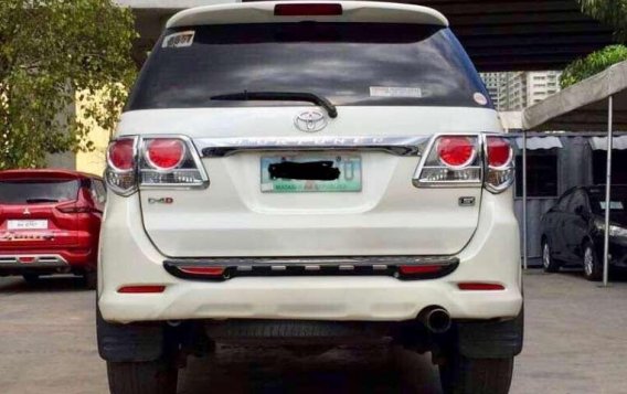 2013 Toyota Fortuner 4x2 A/T Diesel P888,000-3