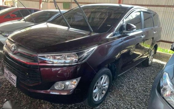 2017 Toyota Innova 2.8G newlook manual diesel blackish red