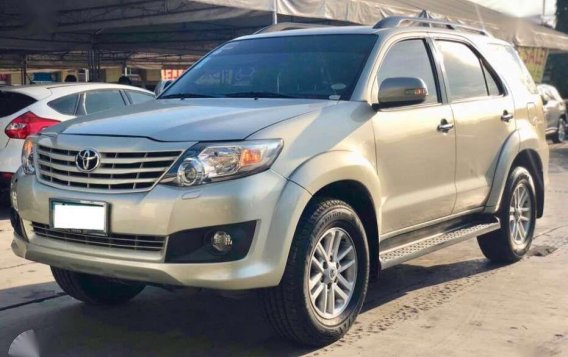 2013 Toyota Fortuner 4x2 GAS Automatic 72k ODO CASA Financing OK-4