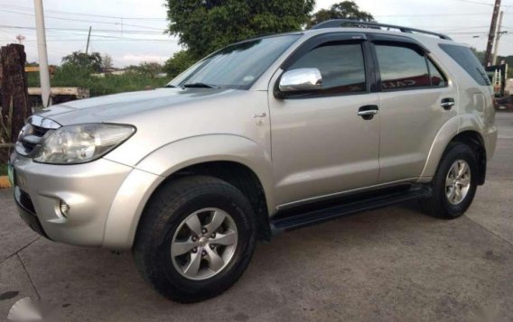 TOYOTA Fortuner G 2005mdl. automatic trans.-8