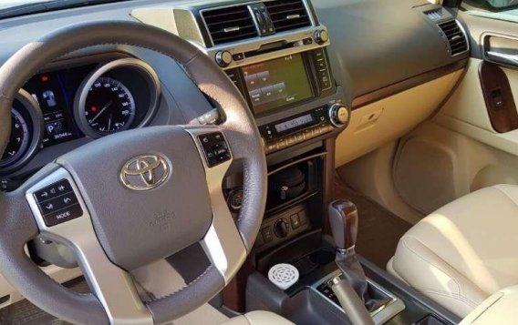 2015 Toyota Land Cruiser Prado Gas 4.0 litre-6
