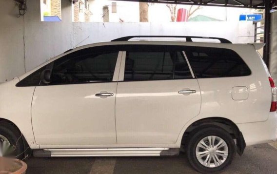 SELLING TOYOTA Innova J diesel 2014-2