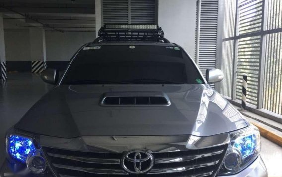 2015 Toyota Fortuner Diesel V FOR SALE-6